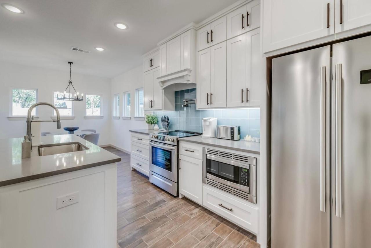 Stylish Townhome Near At&T Stadium, Globe Life, Six Flags & More Arlington Zewnętrze zdjęcie